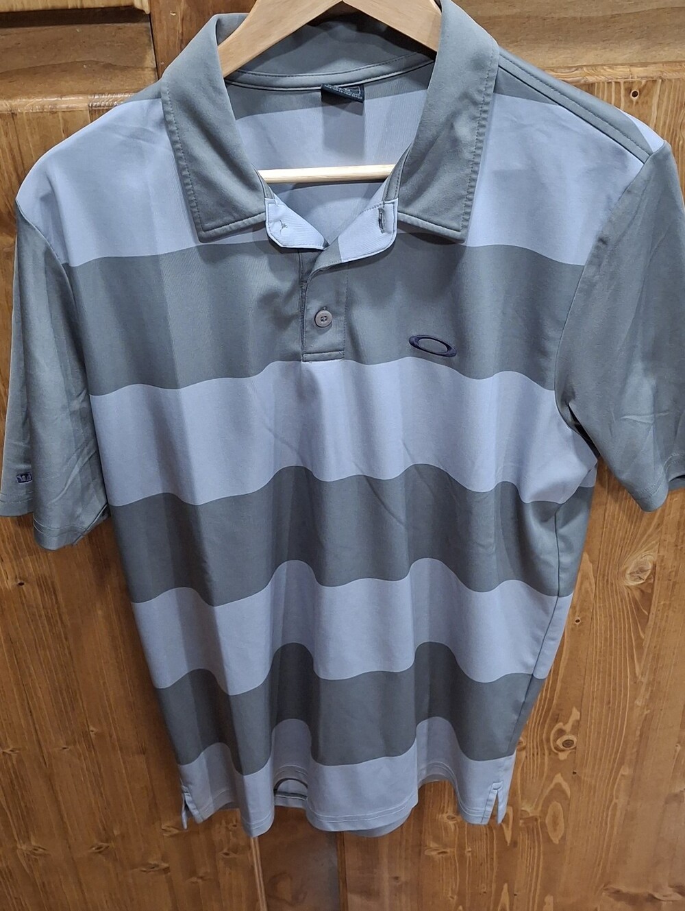 Oakley Men’s Medium Dark Gray And Lighr Gray Striped Polo Shirt